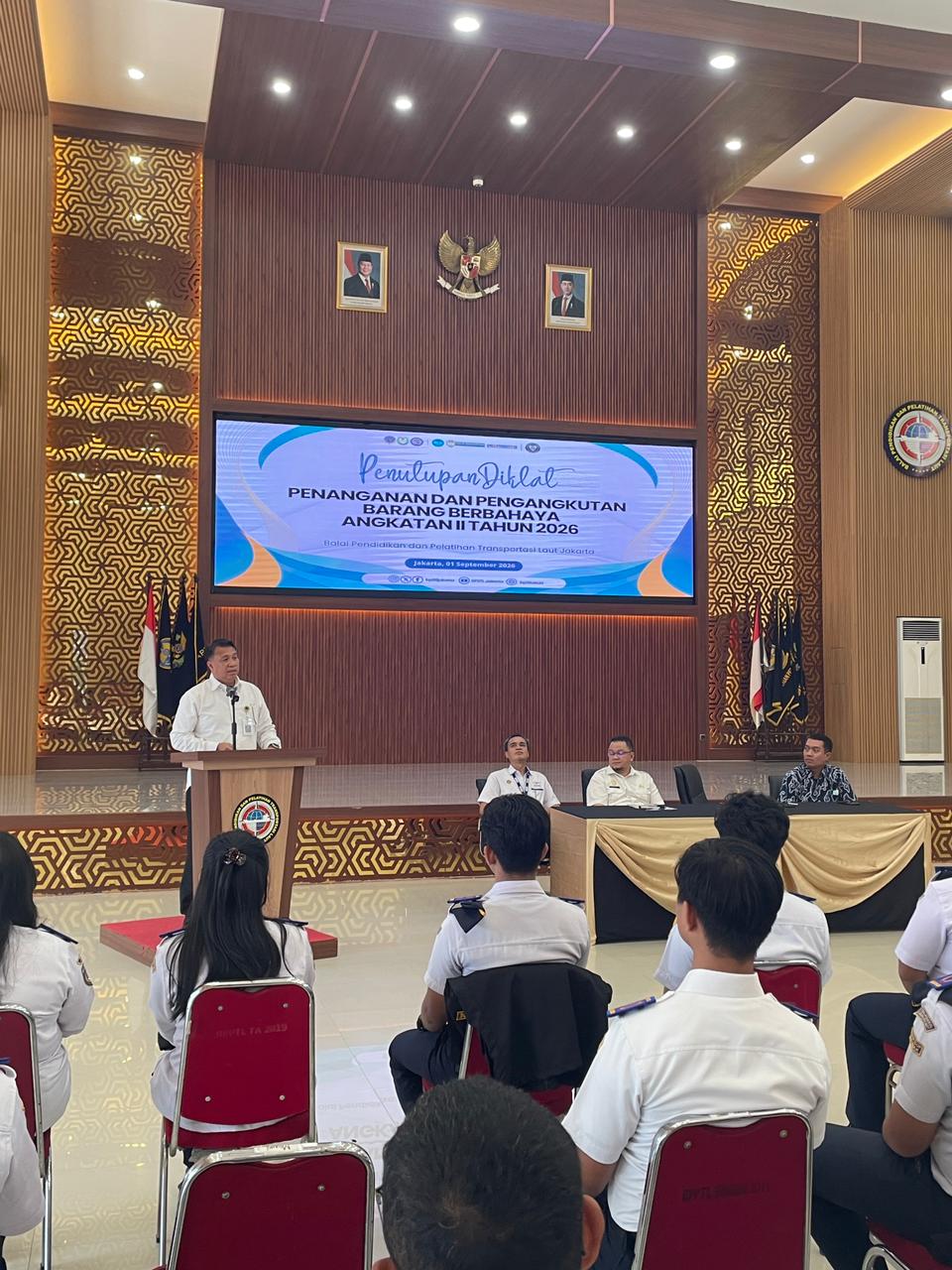 Tingkatkan Keselamatan Penanganan Barang Berbahaya, Ditjen Hubla Perkuat Kompetensi SDM di Pelabuhan
